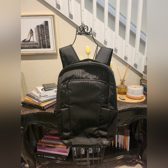 Dell Handbags - Dell Backpack